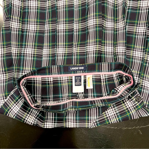 Land’s End Green Plaid Pleated Uniform Skirt - Picture 9 of 12